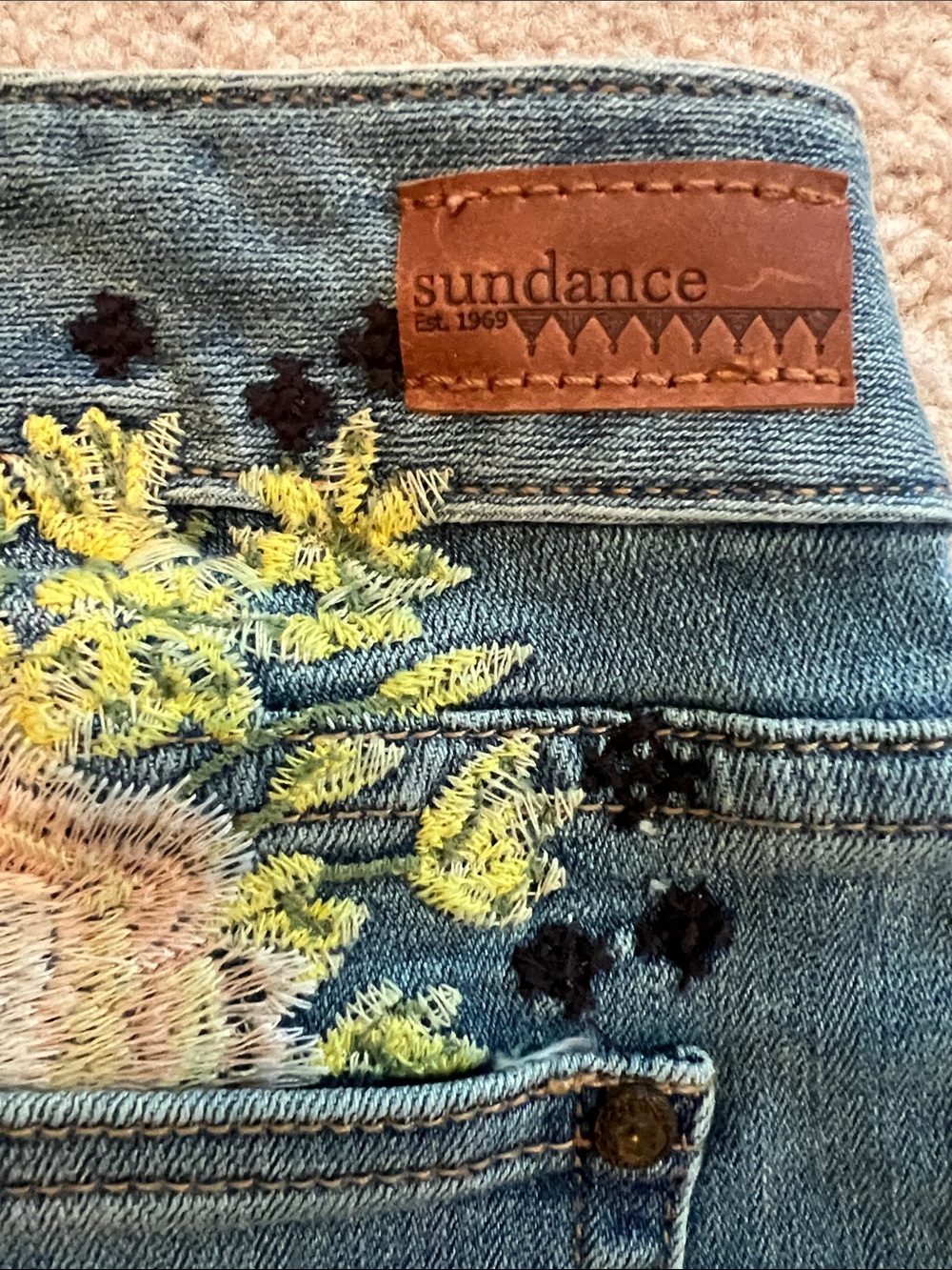 Sundance Embroidered Denim Shorts - Blue with Yellow & Pink Floral NWOT - Picture 4 of 6